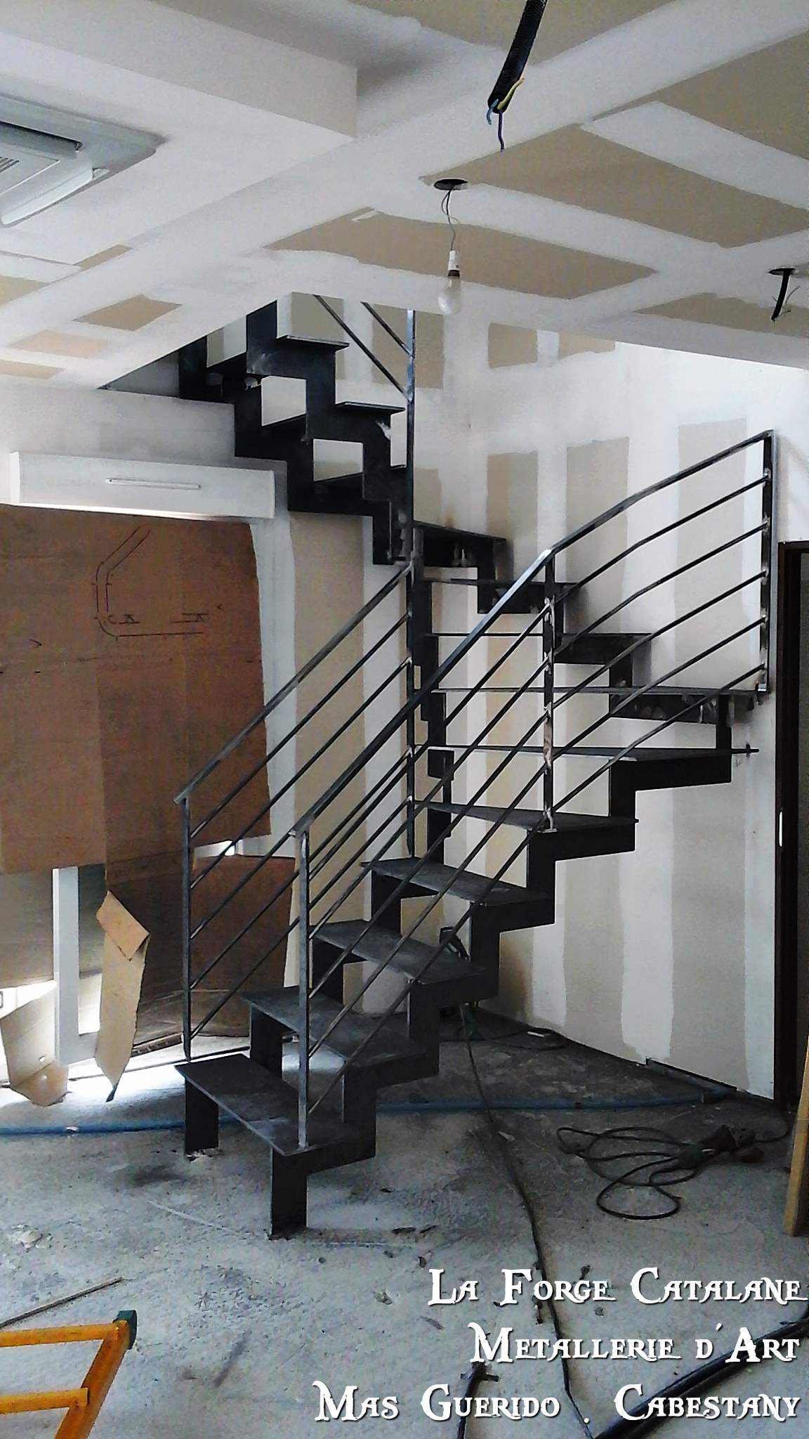 rampant lisses ronde horizontales debillarde forge catalane.jpg